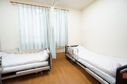 清潔な2床の居室