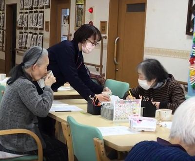 ケアの日常の食堂