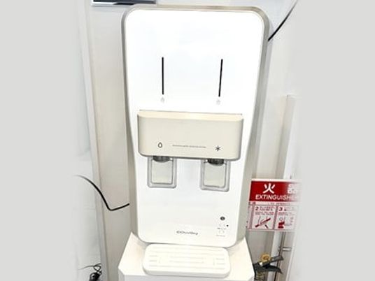 給水機のある空間  