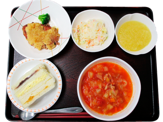 さまざまな料理の食事