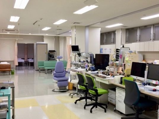 明るい作業室  