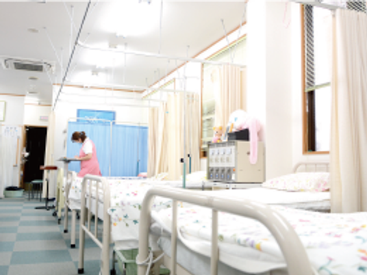明るい多床室  