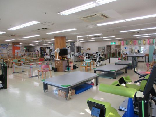 運動器具がある室内