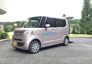 送迎車の外観