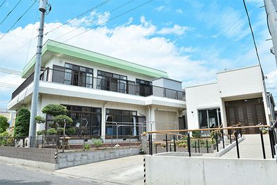 落ち着いた外観