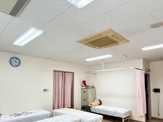 居室のベッド配置  