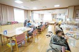 和やかな雰囲気の多目的室