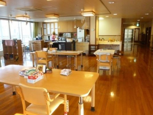 明るい食堂  