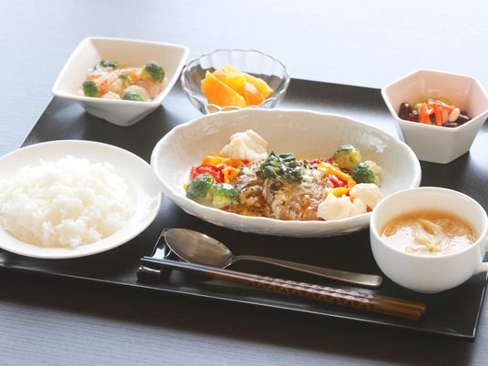 栄養バランスの取れた食事