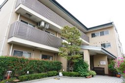 快適な外観の建物
