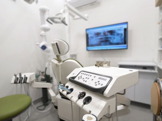 機器が並ぶ機能訓練室  