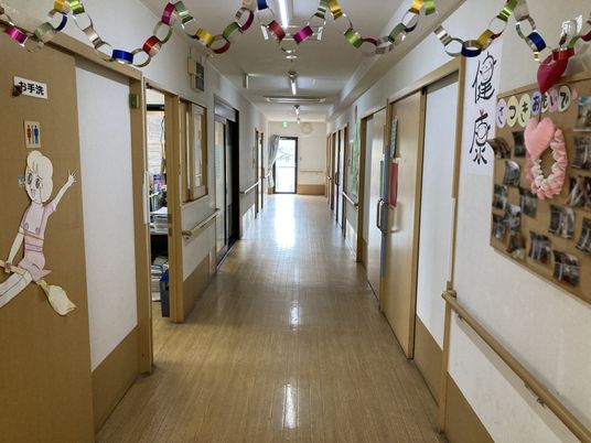 装飾された廊下