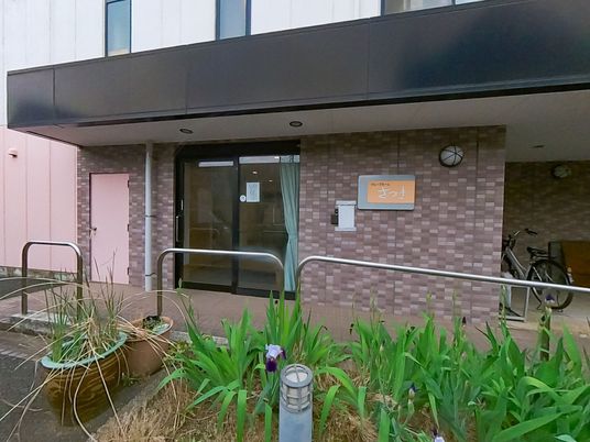 施設入り口の様子