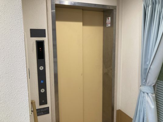 便利な昇降設備エレベーター