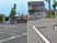 施設外観の駐車場  