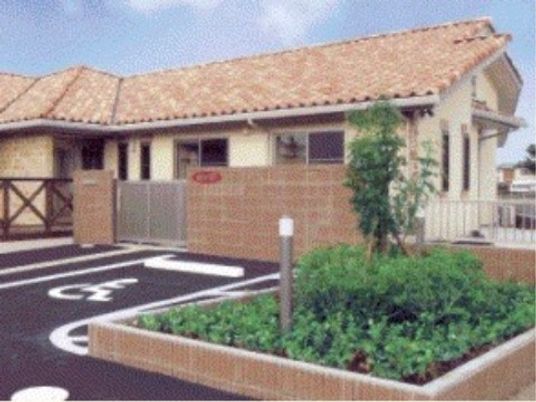 庭付き一階建施設外観