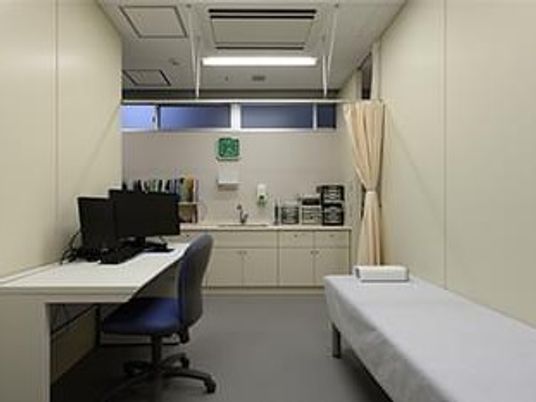 診察台のある部屋  