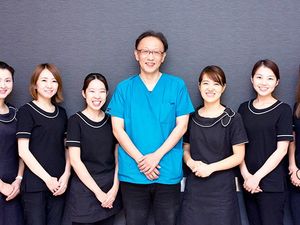 スタッフが並ぶスタッフイメージ  