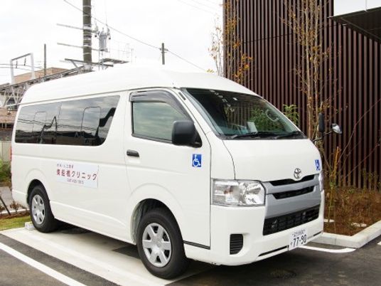 送迎車の外観  