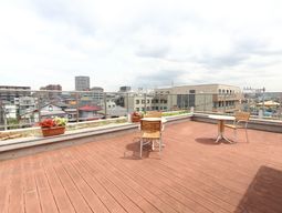 都市景観のテラス