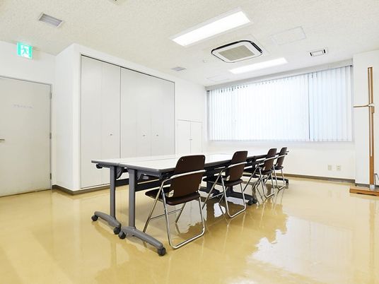 明るい多目的室  