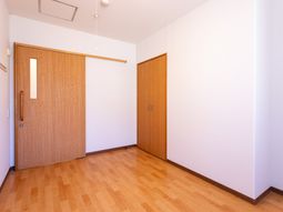 居室のドア