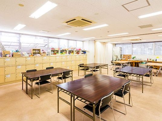 明るい多目的室  
