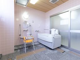 バリアフリー浴室設備