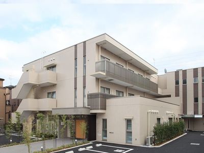 清潔感のある建物の外観