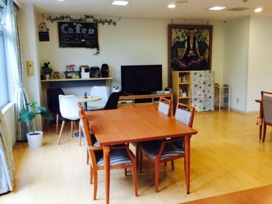 共有スペースの落ち着いた空間