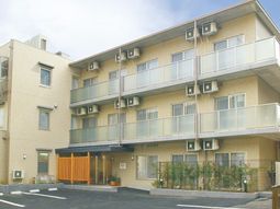 清潔な外観の建物
