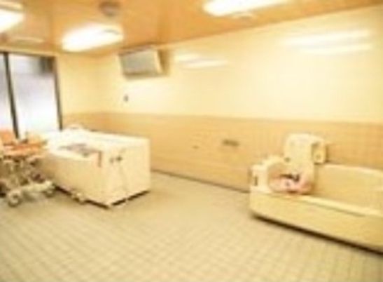 落ち着いた雰囲気の機能訓練室