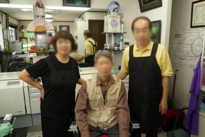 楽しげな理美容室