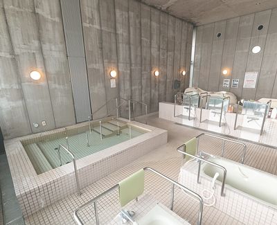 機能的な浴室