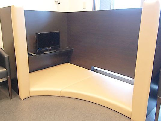 テレビ付き休憩室  