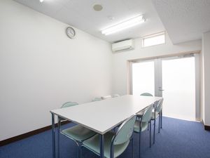明るい多目的室  