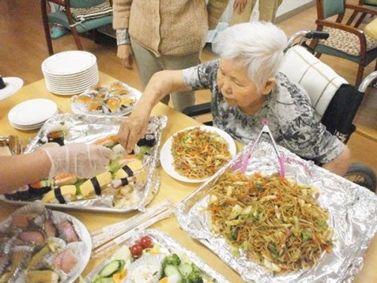 食事の時間の居室
