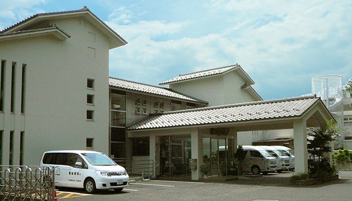 杏樹苑短期入所生活介護の外観