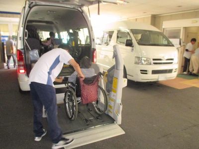 車椅子利用者の送迎