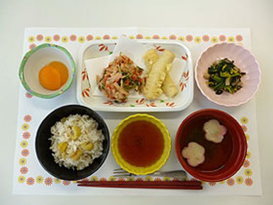 彩り豊かな昼食<br>