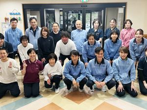 スタッフ集合のラウンジ  