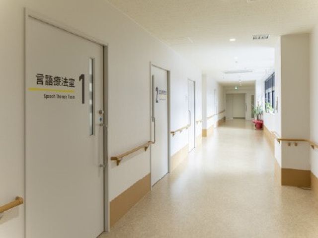 明るい廊下  