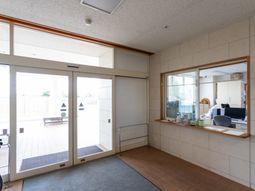 受付のあるエントランス