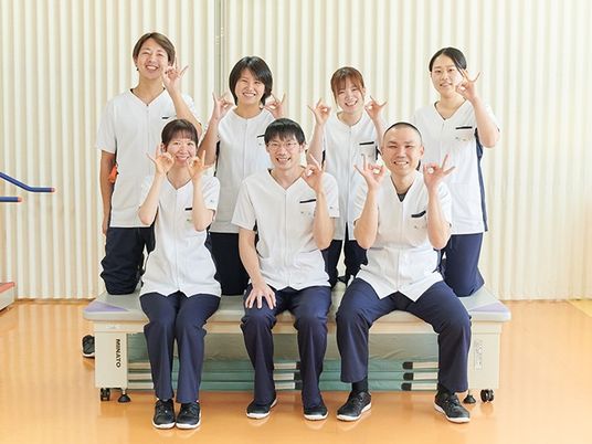 スタッフ集合の機能訓練室  