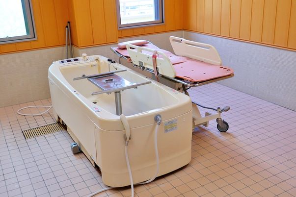 機械浴槽の室内