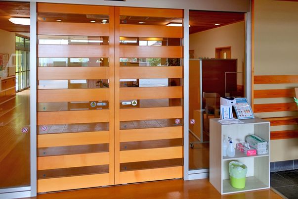 自動ドアのエントランス