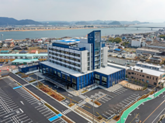 建物外観の全景  