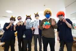 楽しいイベントの集合写真