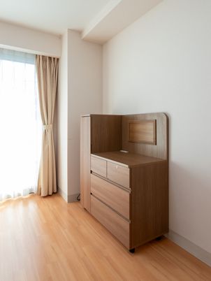 ナチュラルな家具の居室