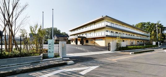 落ち着いた外観